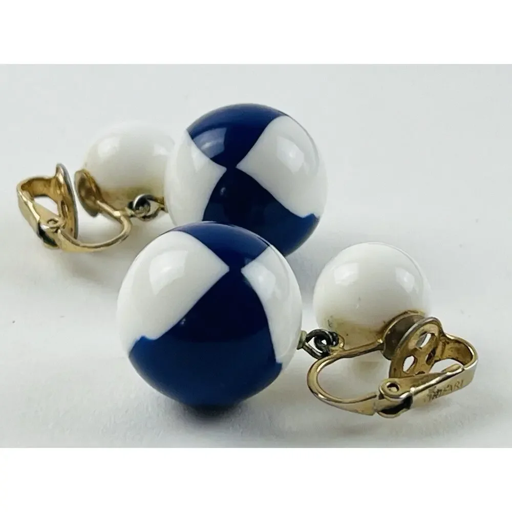 Crown Trifari White Blue Beach Ball Dangle Clip On Earrings Gold Tone Lucite? 80